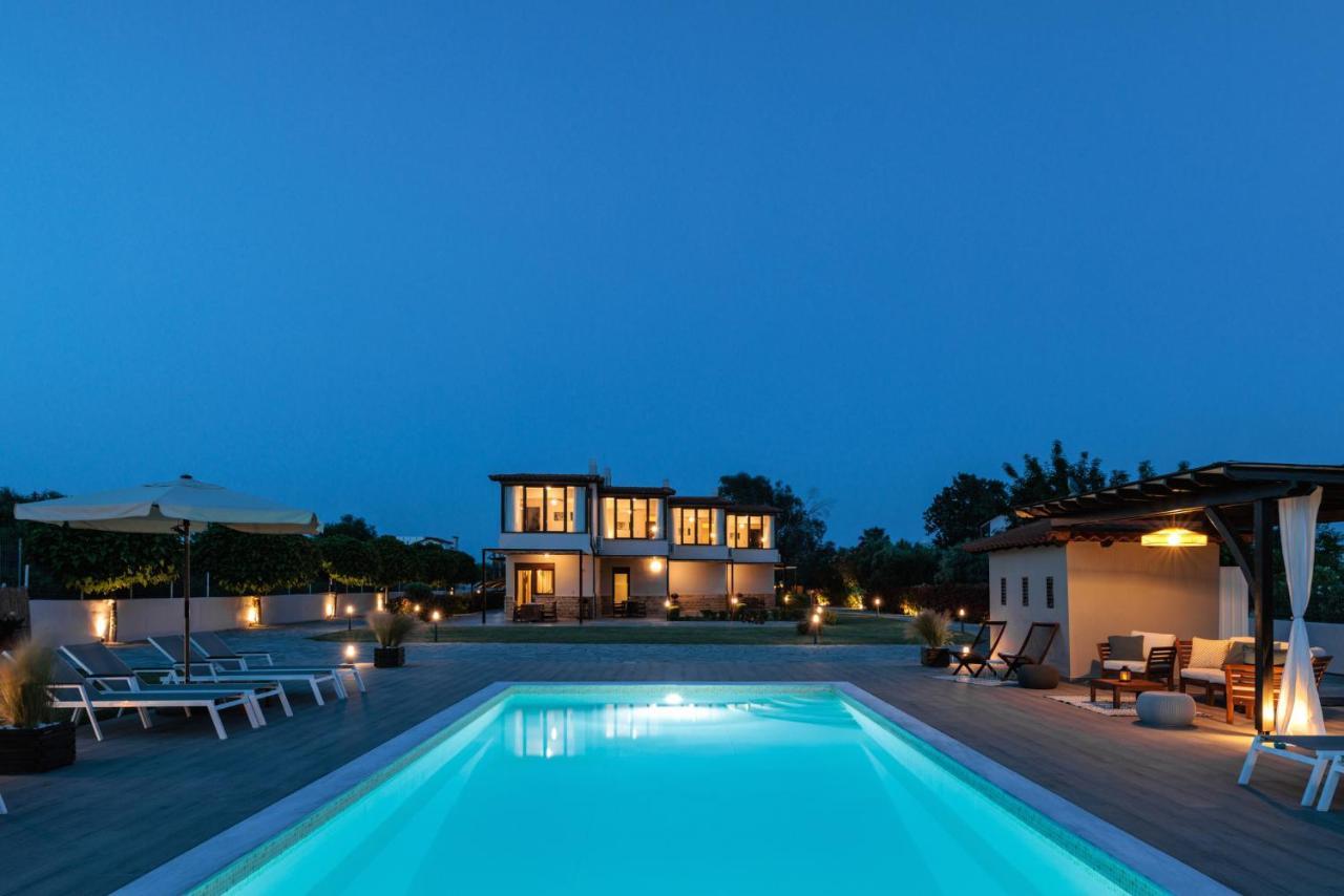 Arteon Villas อาโยส นิโกลาออส ภายนอก รูปภาพ